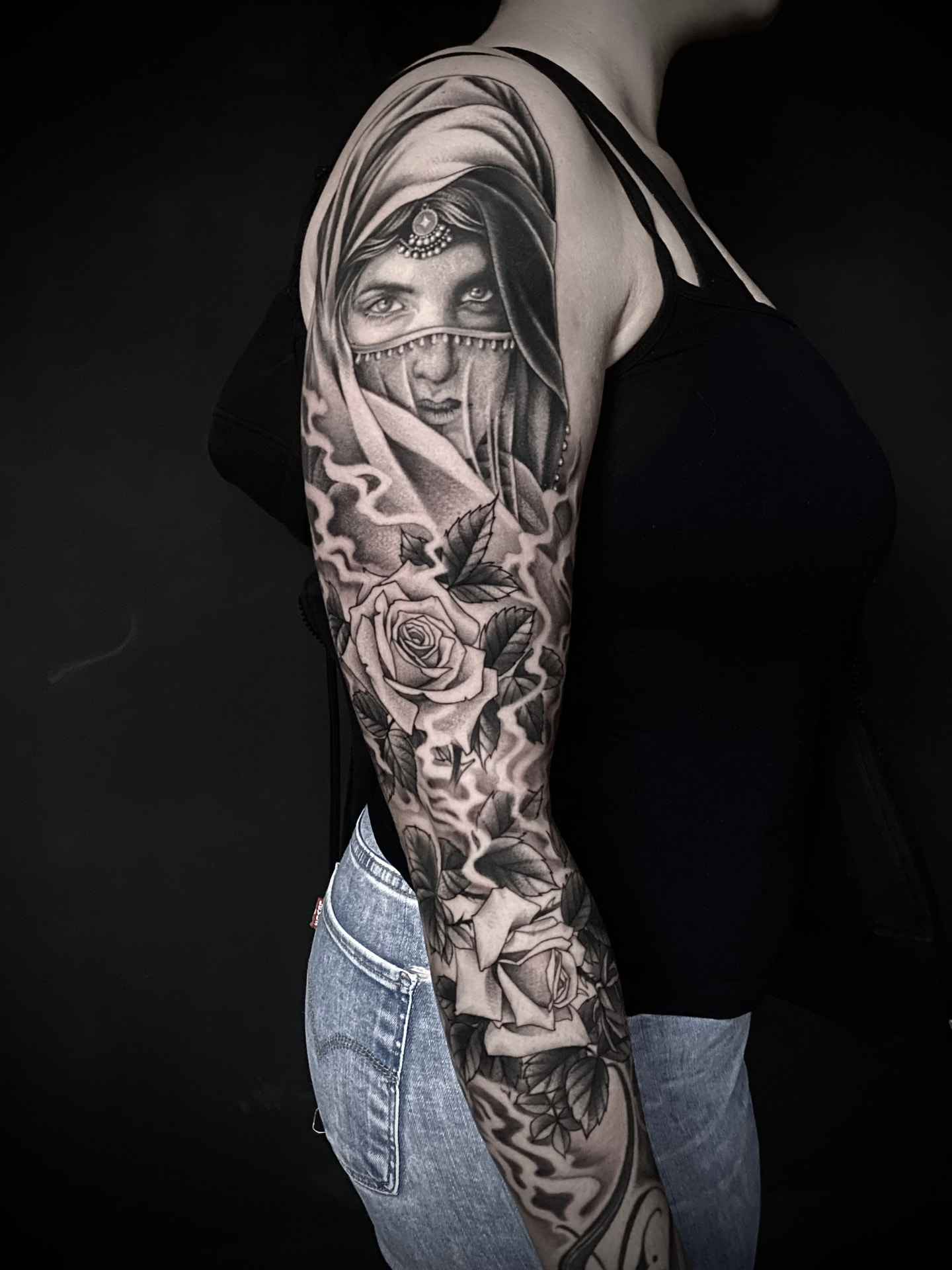 Veiled woman and roses black and grey full sleeve