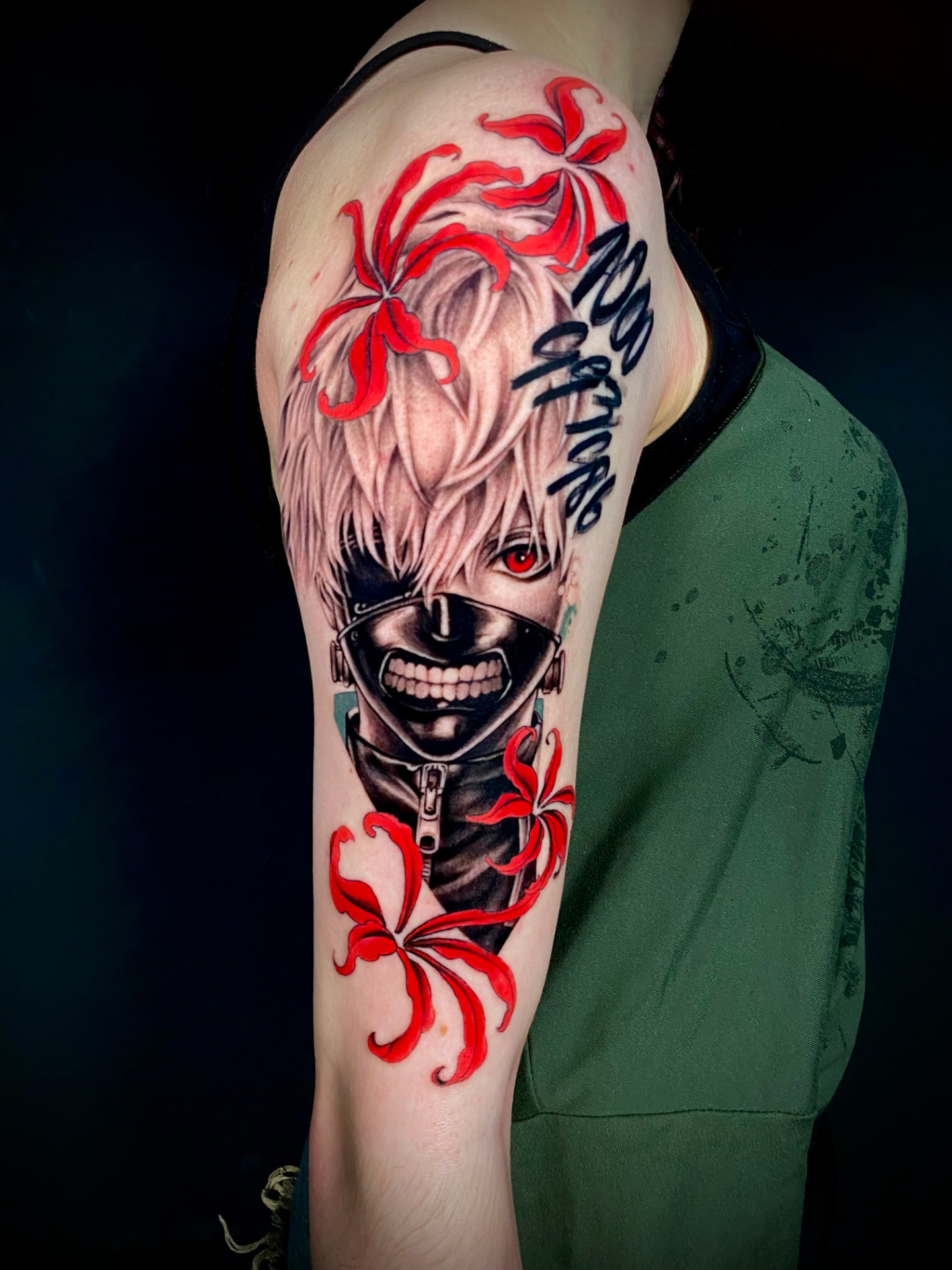 Color anime sleeve with red spider lilies